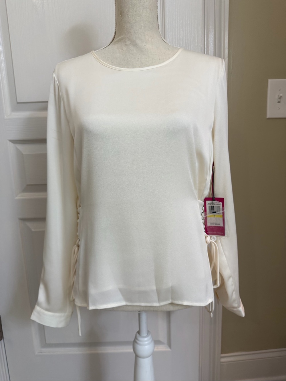 Vince Camuto Soft Cream Long-Sleeve Blouse